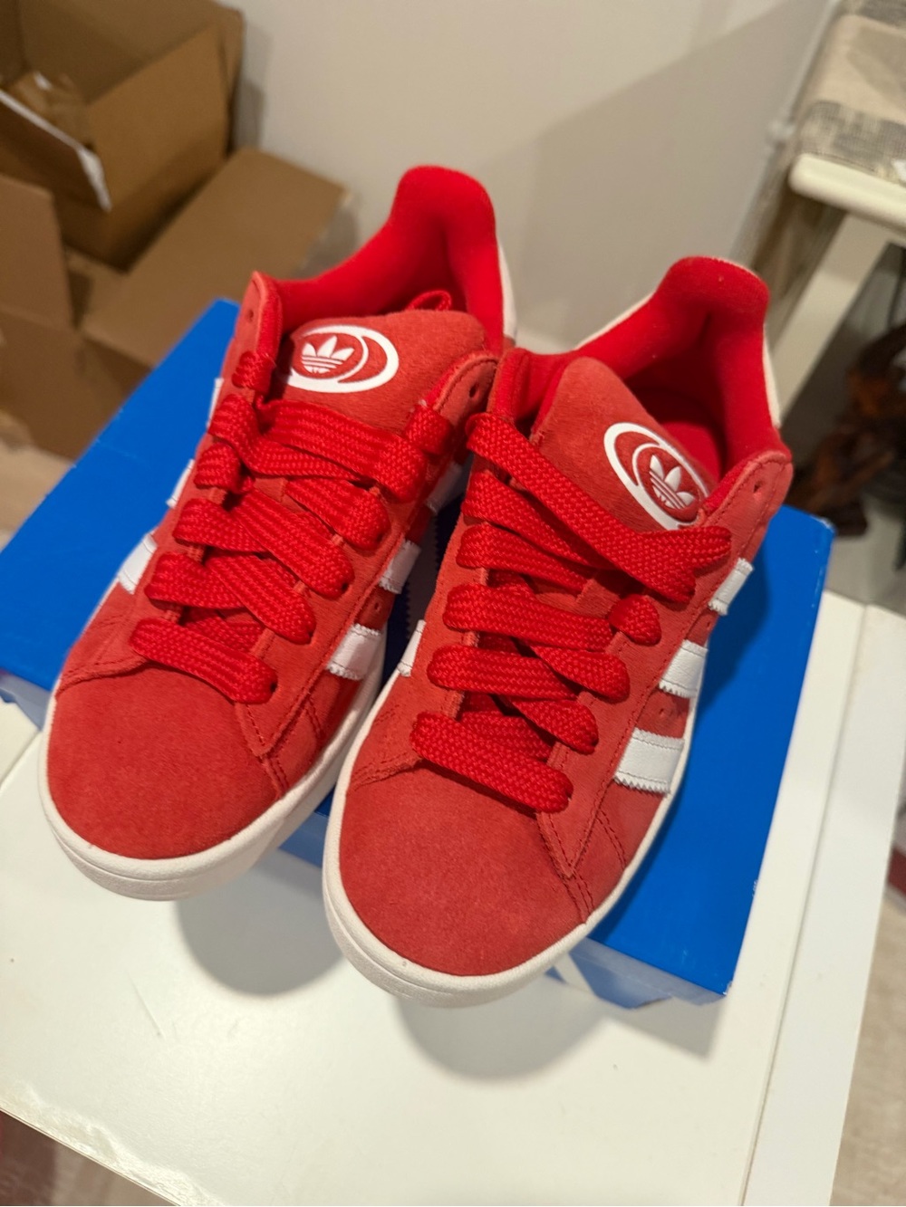 adidas Kids Red Suede Sneakers campus 00s j